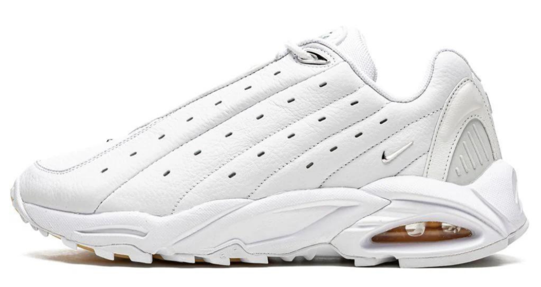 TRIPLE WHITE