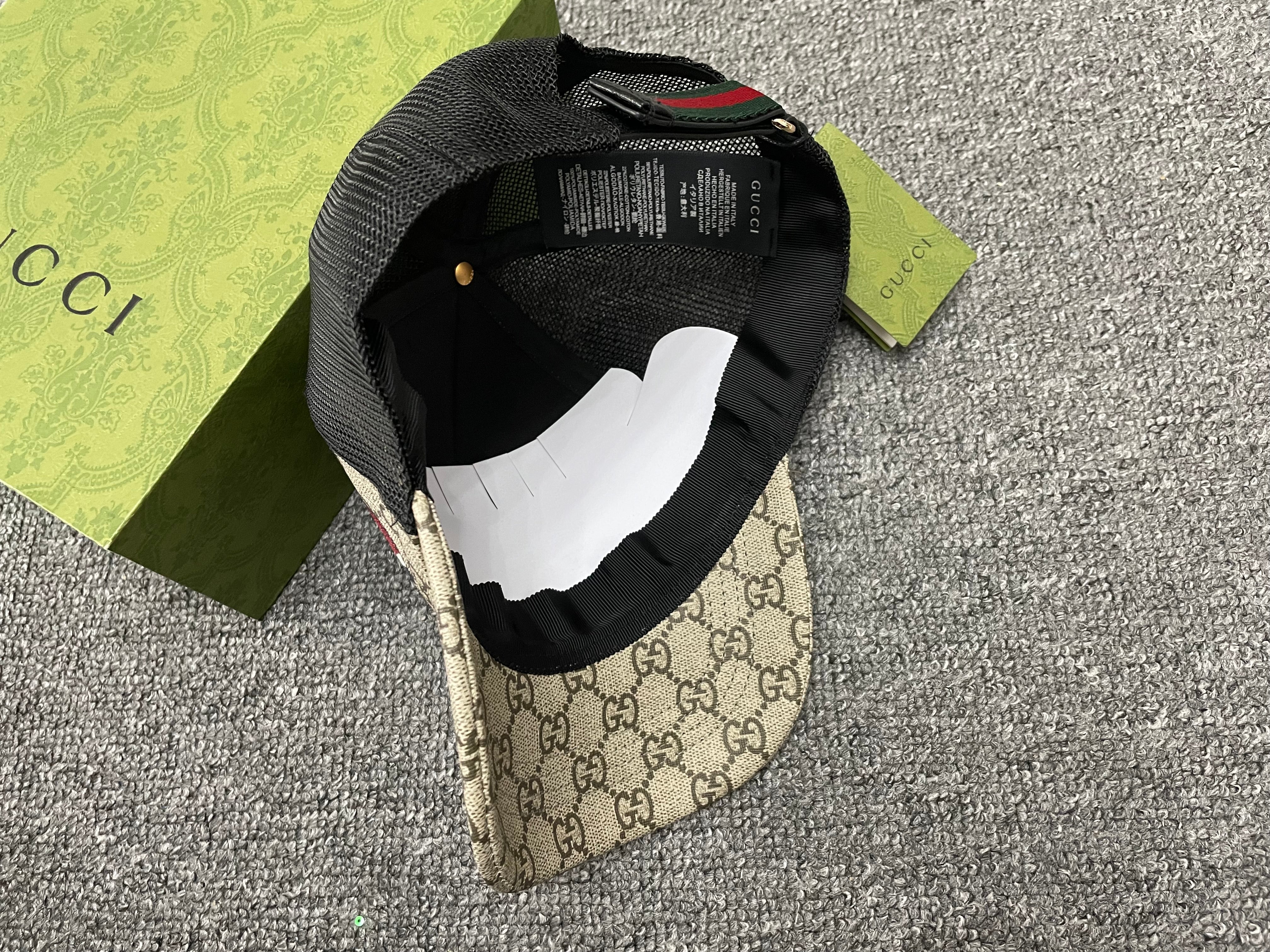 Cap