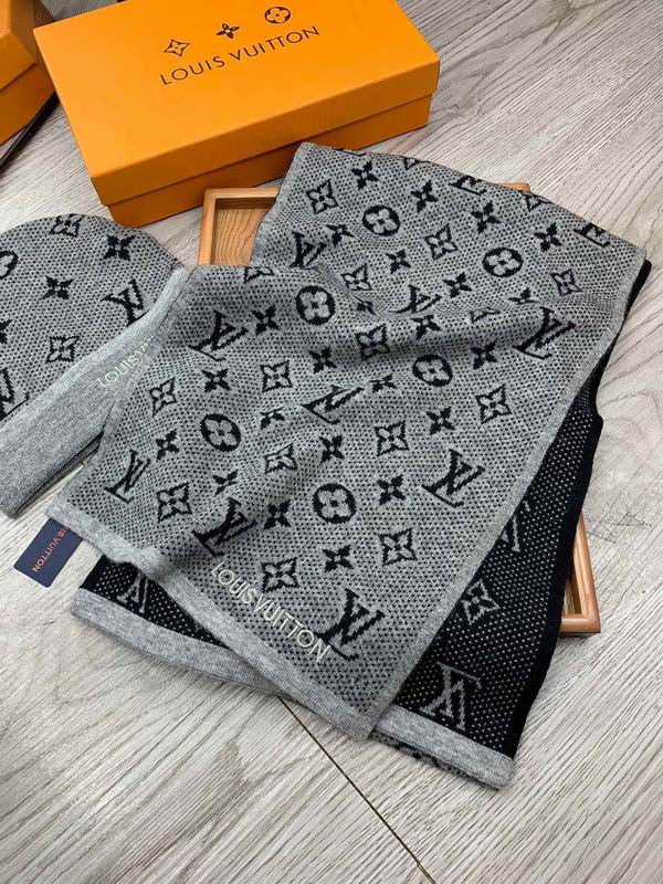 Beanie + Scarf