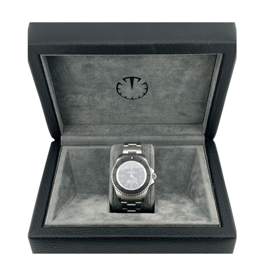 Deepsea sea-dweller black dial 44mm