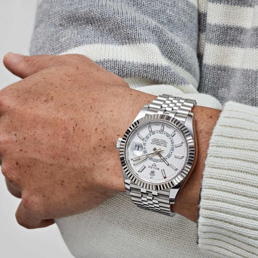 Sky-dweller white dial jubilee 42mm