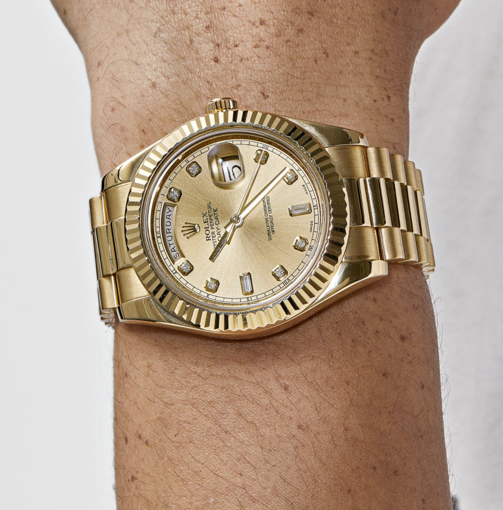 Day-date yellow gold champagne diamond dial 41mm