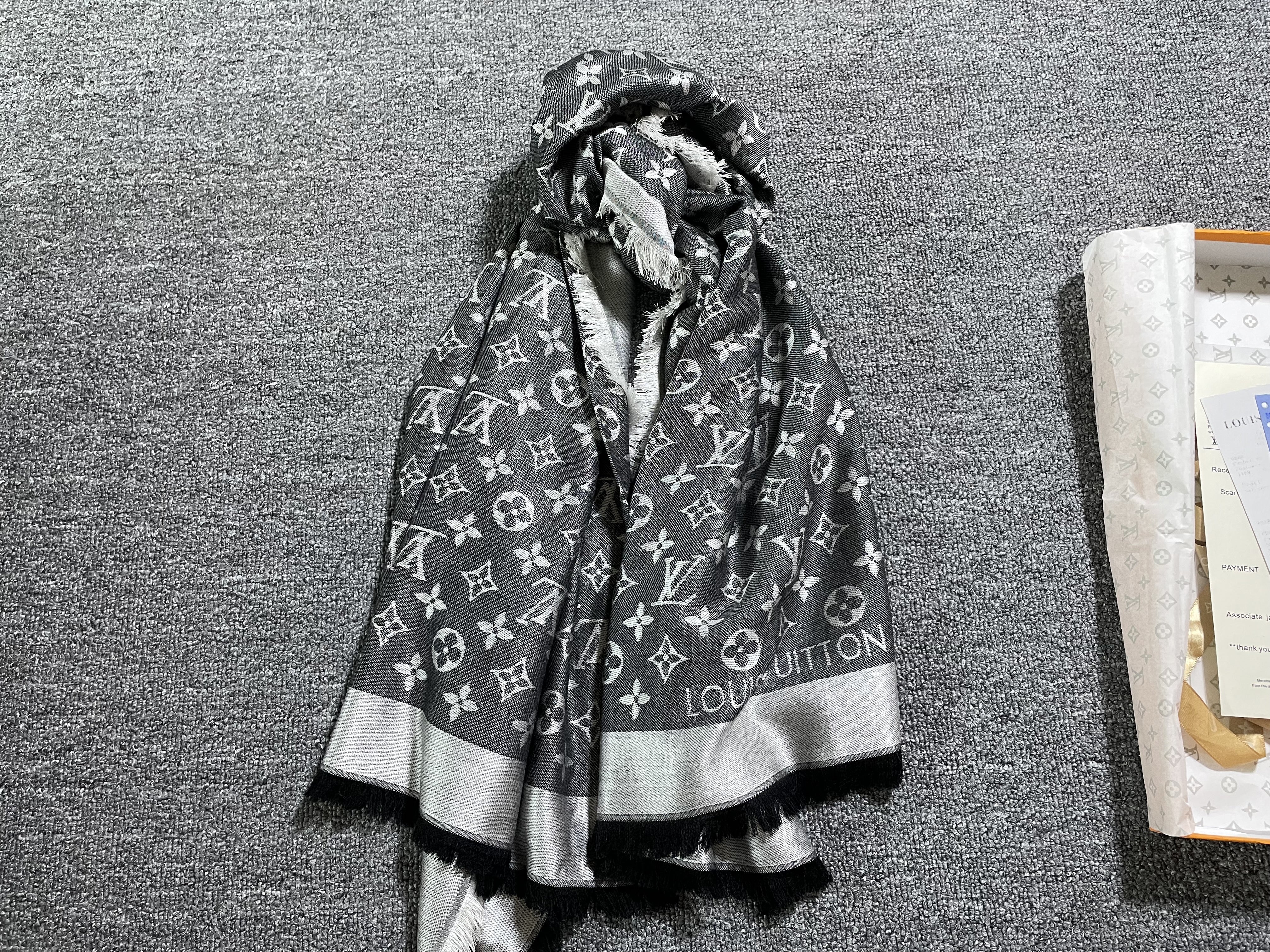 Scarf