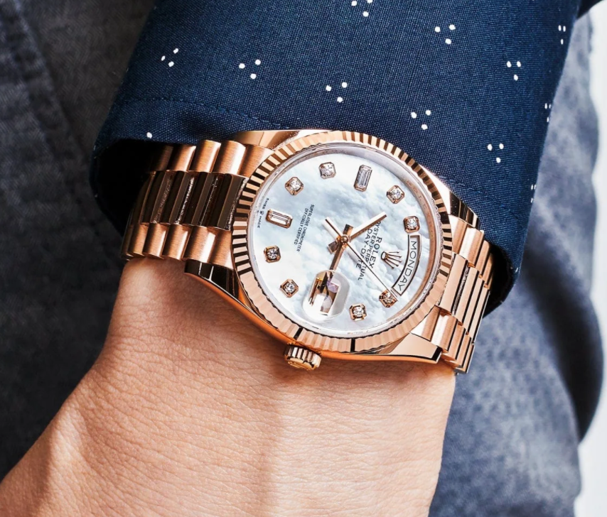 Day-date rose gold mother of pearl diamond dial 36mm