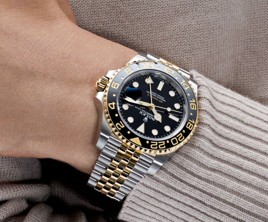 Gmt-master ii yellow gold black dial 40mm