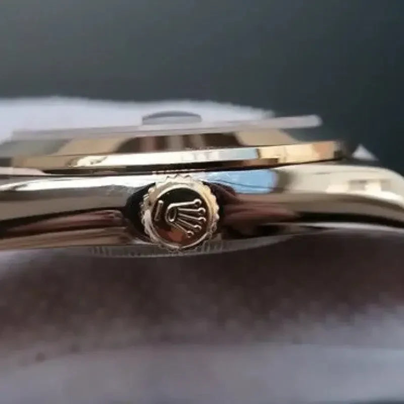 Date Just RLX011
