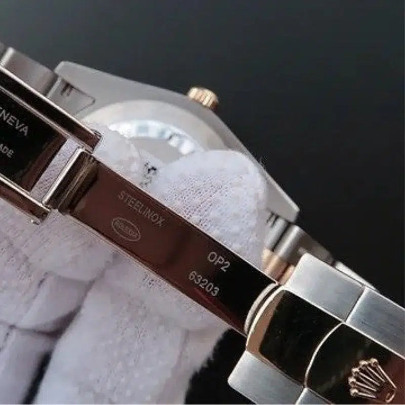 Date Just RLX011