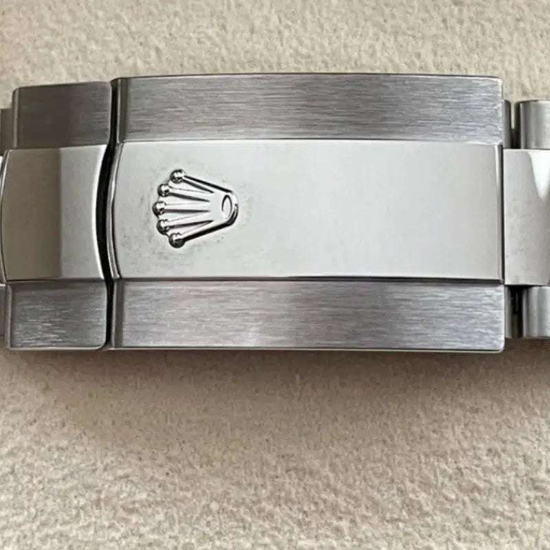 Milgauss RLX059