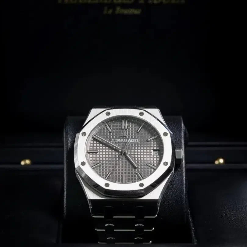 Royal Oak Offshore “Gray” 15400 ADP007