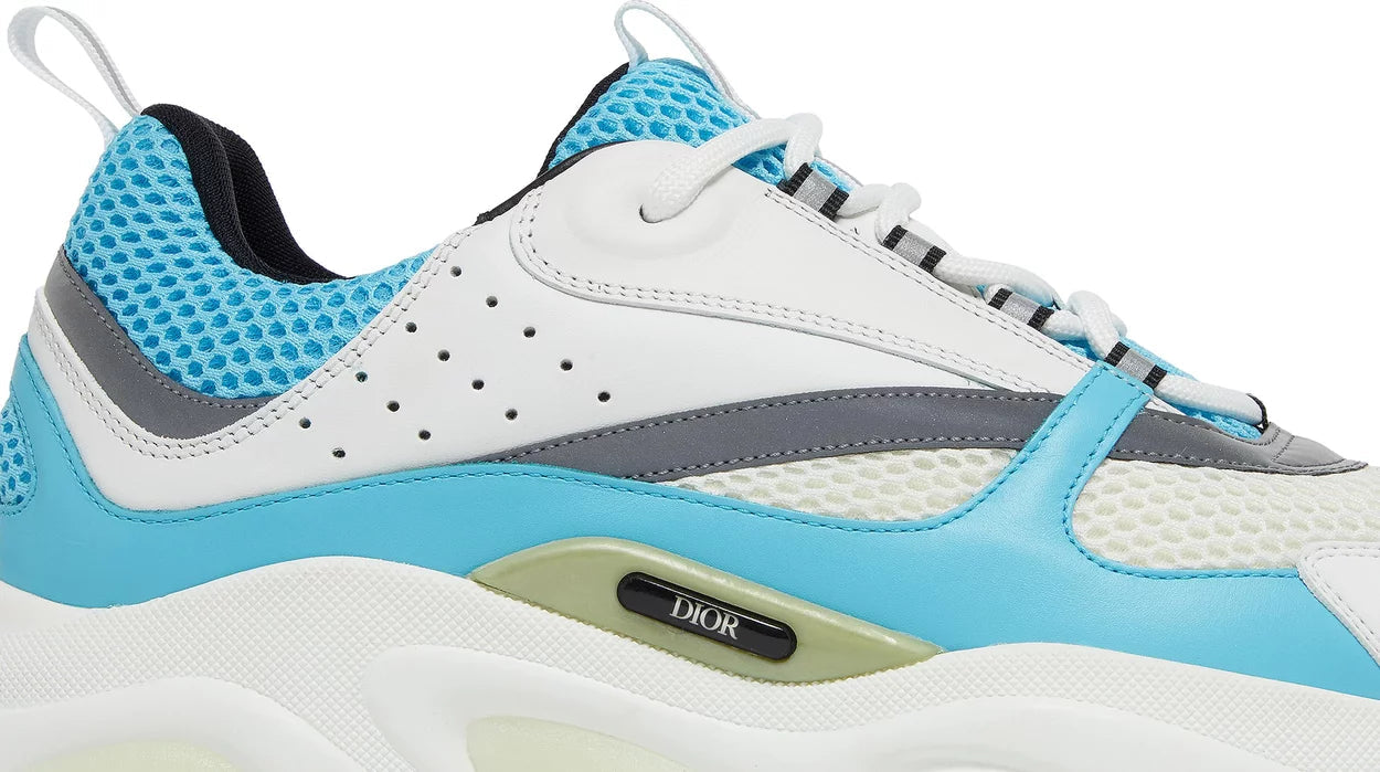 B22 ‘WHITE LIGHT BLUE’