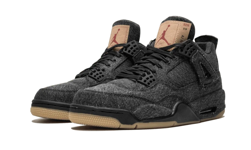 Levi’s Black