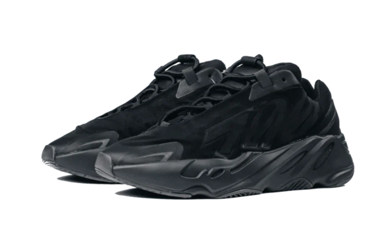 700 MNVN Triple Black