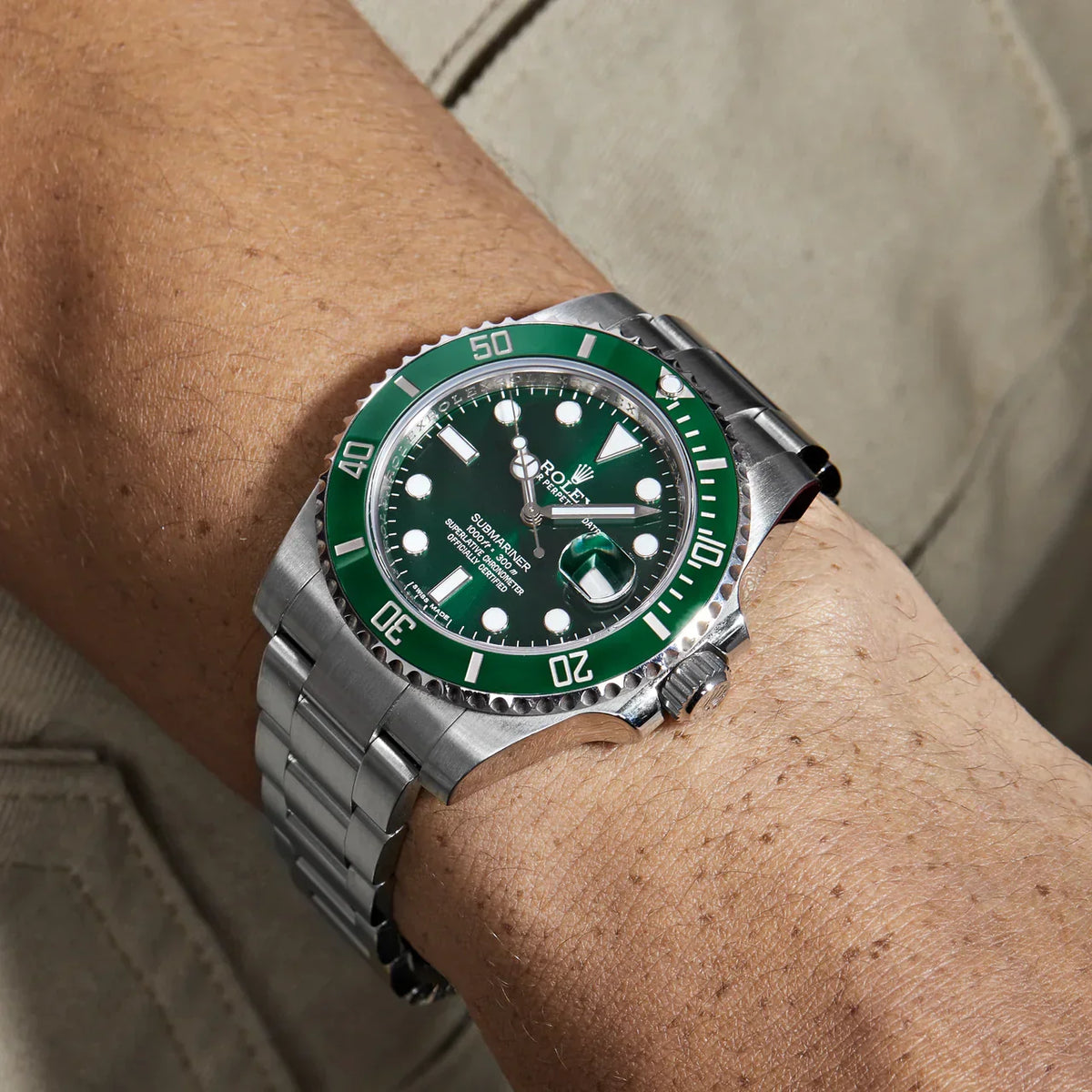 Submariner Date 116610LV 'Hulk' Steel Green Dial Oyster
