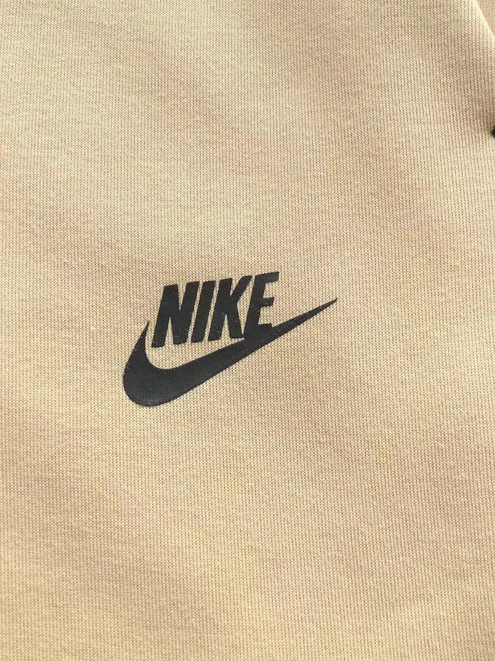 Tech Fleece