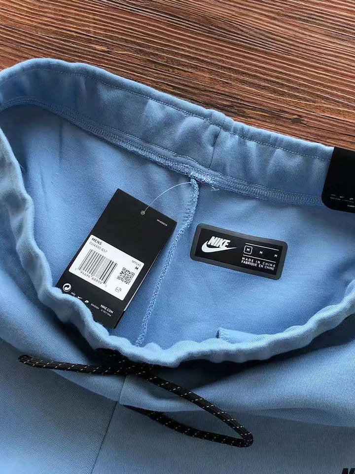 Tech Fleece