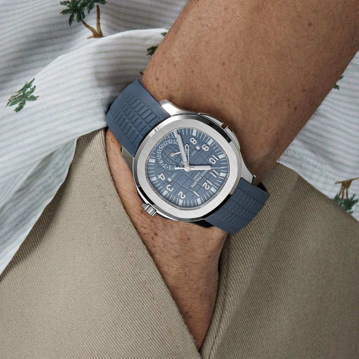 Aquanaut 5164G-001 'Travel Time' White Gold Blue-Gray Dial (2024)