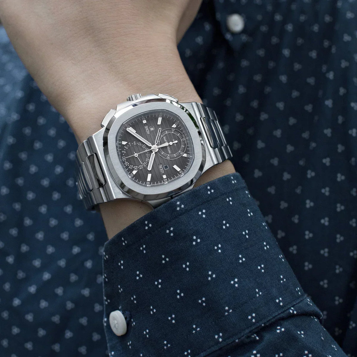 Nautilus 5990/1A-001 'Travel Time' Chronograph (2018)