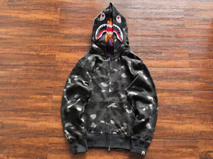 B*PE HOODIE - Image 3