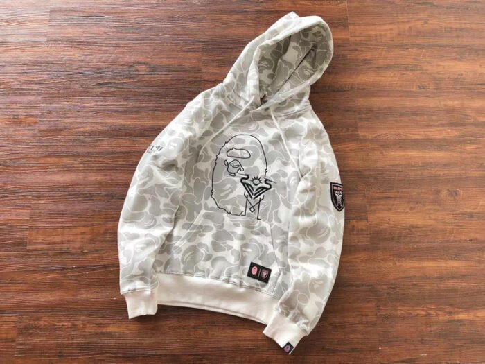 B*PE HOODIE - Image 4