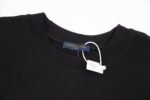 T-SHIRT LOUIS V - Image 3