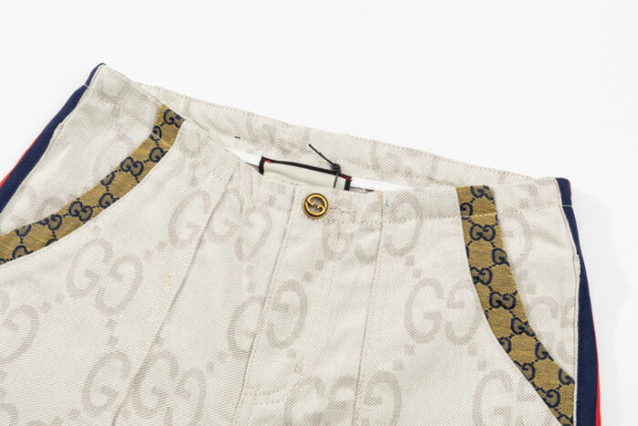 GC SHORTS - Image 4