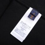 T-SHIRT LOUIS V - Image 9