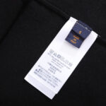 T-SHIRT LOUIS V - Image 10