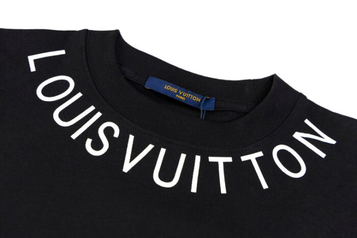 T-SHIRT LOUIS V - Image 5