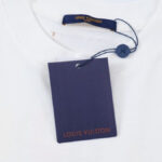 T-SHIRT LOUIS V - Image 14