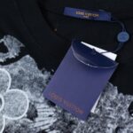 T-SHIRT LOUIS V - Image 7