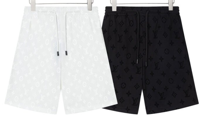 SHORTS LOUIS V - Image 1