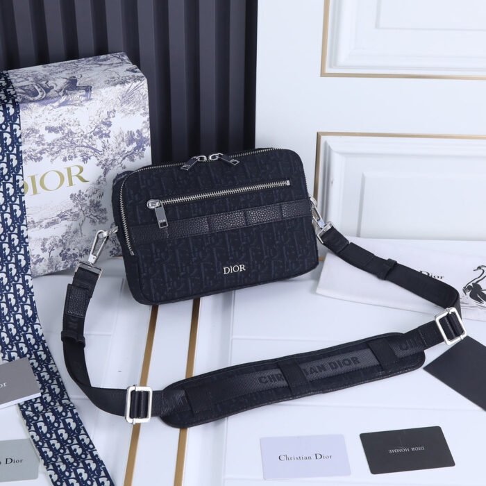 DIOR BAG - Image 1