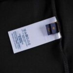 T-SHIRT LOUIS V - Image 11