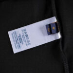 T-SHIRT LOUIS V - Image 12