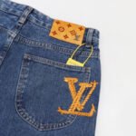 JEANS LOUIS V - Image 10
