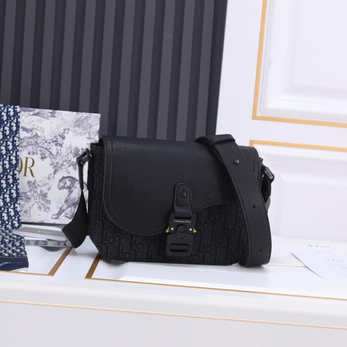 DIOR BAG - Image 1