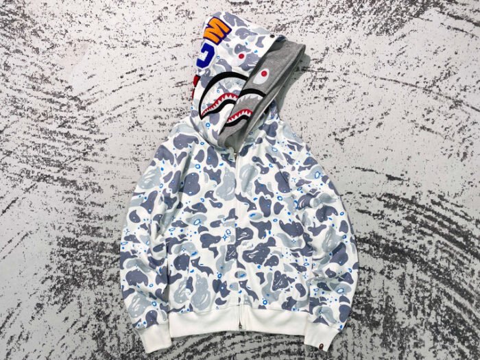 B*PE HOODIE - Image 2