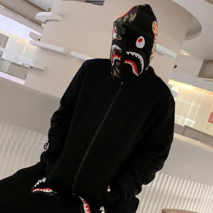 B*PE HOODIE - Image 6