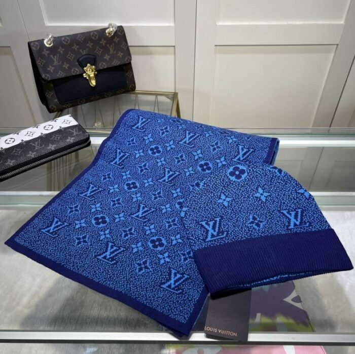 (BEANIE + SCARF) LOUIS V - Image 1