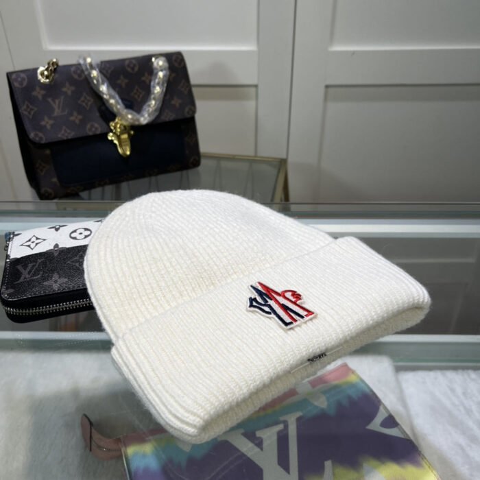 BEANIE M*NCL*R - Image 2