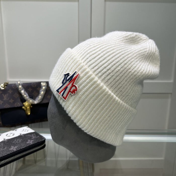 BEANIE M*NCL*R - Image 4