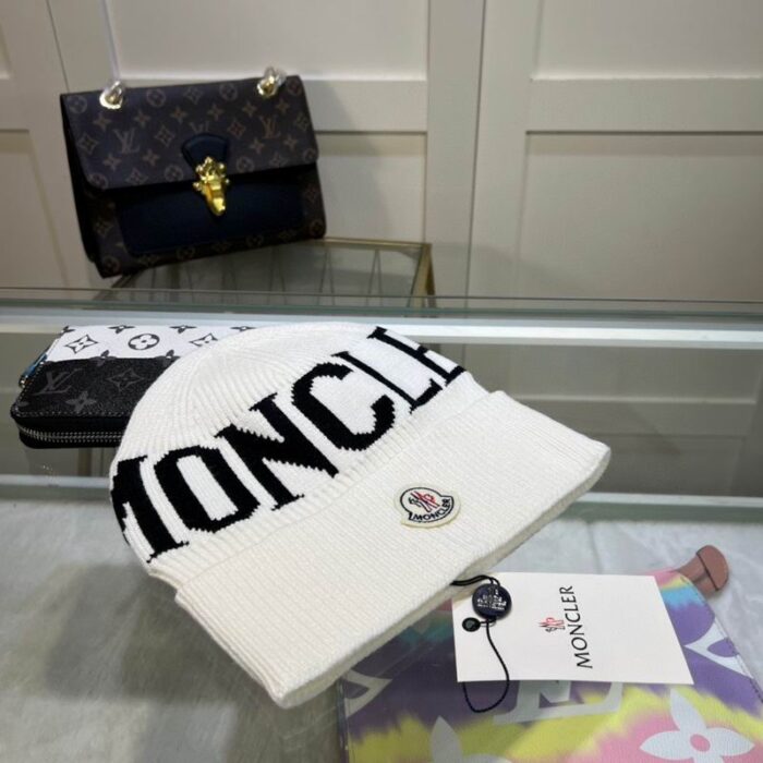 BEANIE M*NCL*R - Image 2