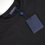 T-SHIRT LOUIS V - Image 9