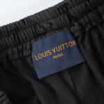 SHORTS LOUIS V - Image 10