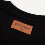 T-SHIRT LOUIS V - Image 10