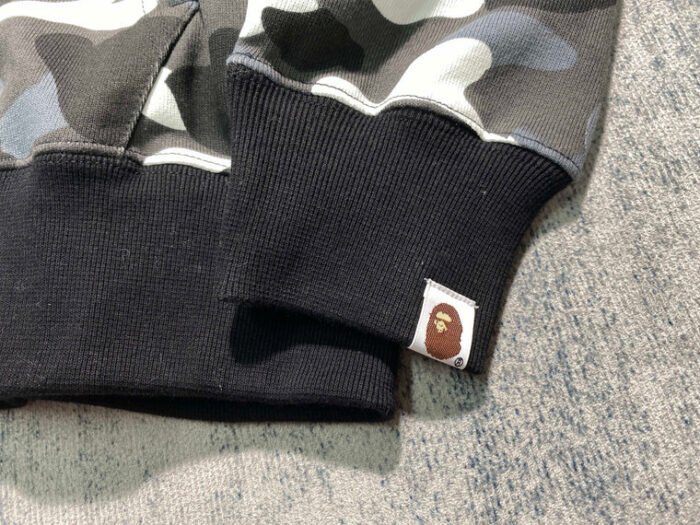 B*PE HOODIE - Image 9
