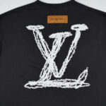 T-SHIRT LOUIS V - Image 7