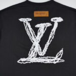T-SHIRT LOUIS V - Image 8