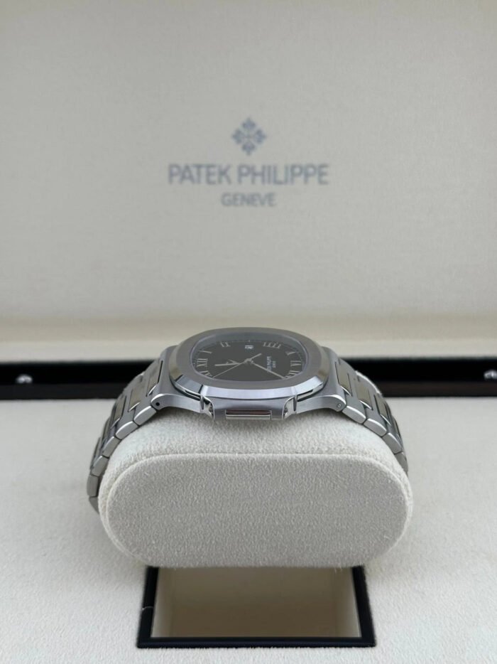 Patek Philippe Nautilus 3710/1A-001 'Jumbo' Power Reserve Indicator Steel - Image 4