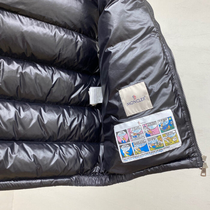 GILET M*NCL*R - Image 9